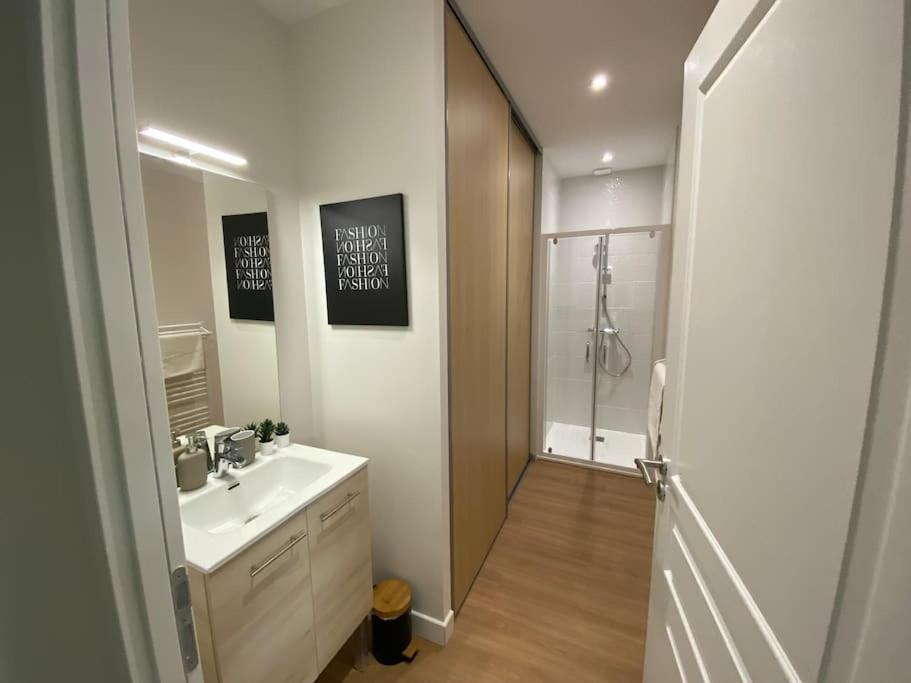 Appartement Centre-Ville * Rdc * Clim * Wifi * Haut De Gamme * アングレーム エクステリア 写真